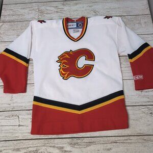 Vintage CCM Calgary Flames NHL Hockey Jersey Boys Size L/XL